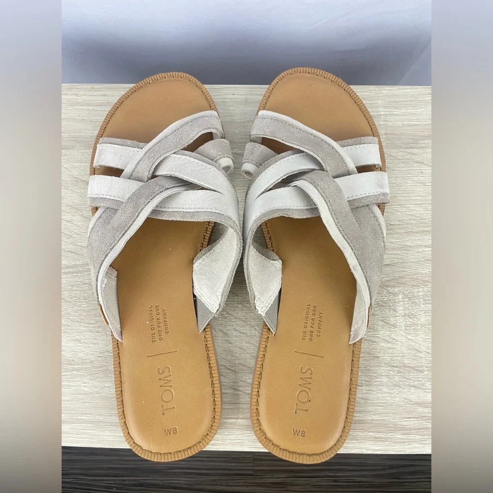 NEW TOMS Women Val Desert Taupe Suede Crisscross Strap Open Toe Slide Sandals 8